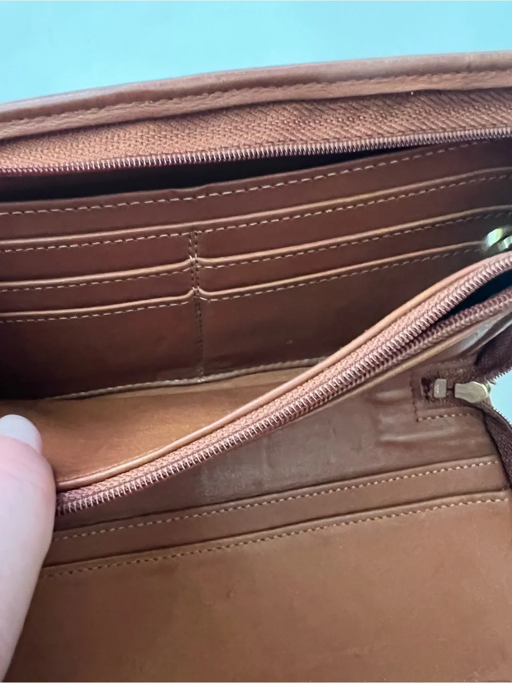 Vintage Coach Zip-Around Wallet Clutch 7241